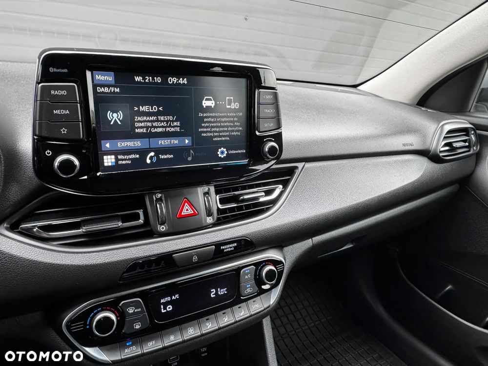 Hyundai i30 1.5 DPI Smart - 12