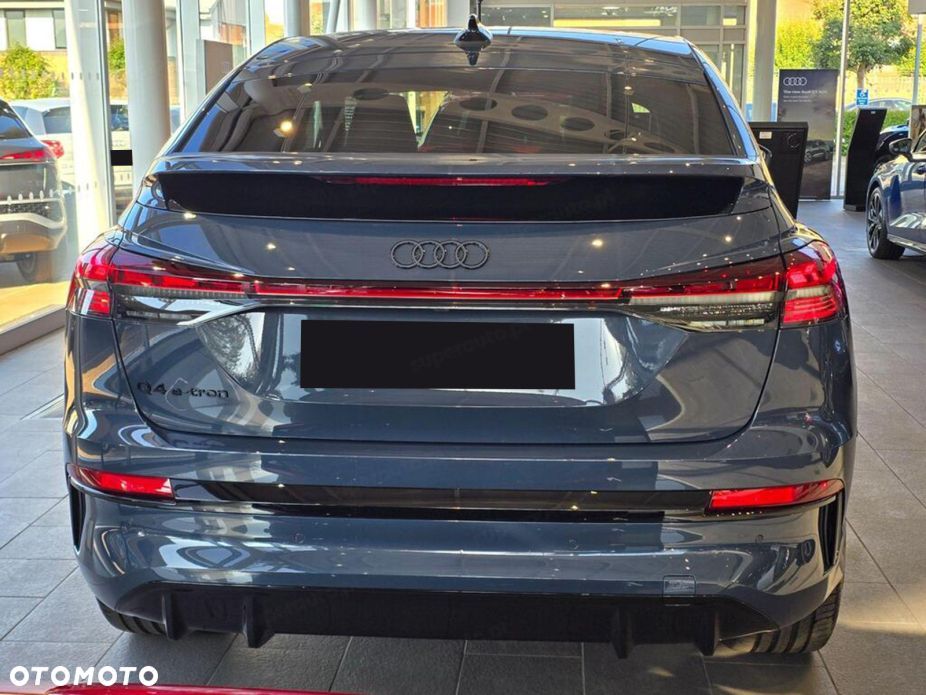Audi Q4 Sportback e-tron - 3