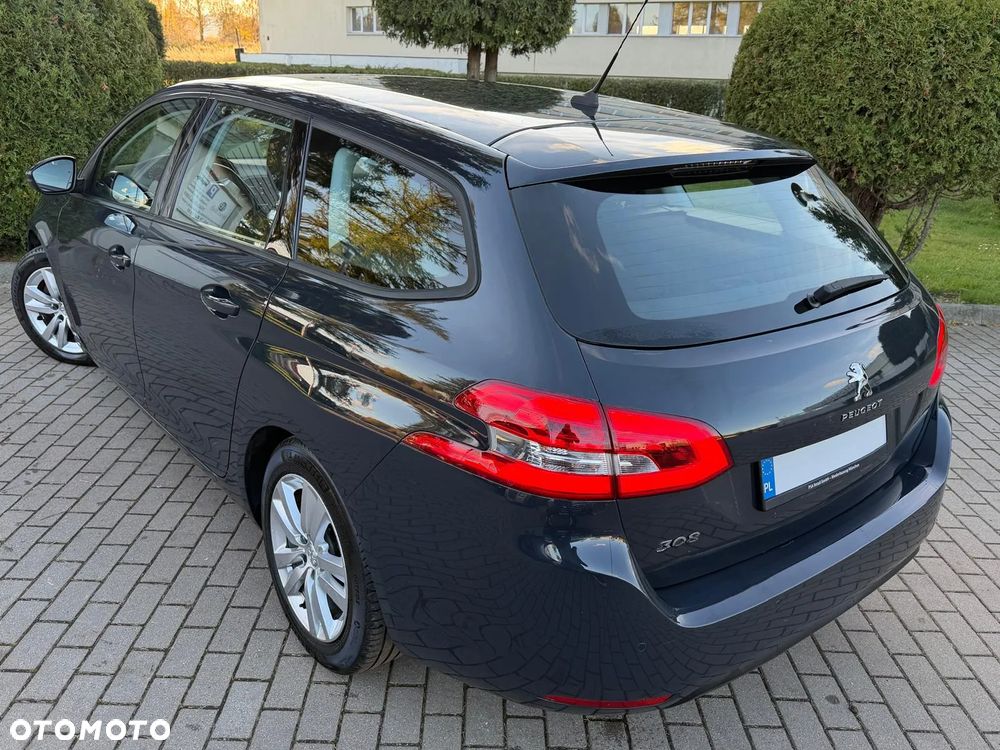 Peugeot 308 - 6