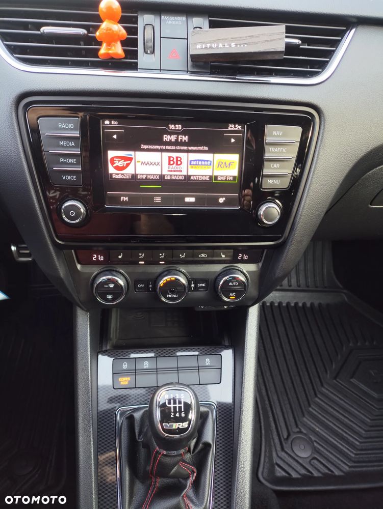 Skoda Octavia 2.0 TDI (Green tec) RS - 6