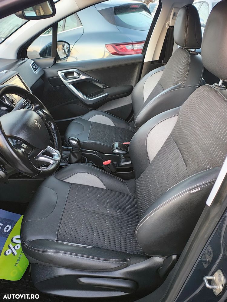 Peugeot 2008 PureTech 110 Stop&Start Allure - 26