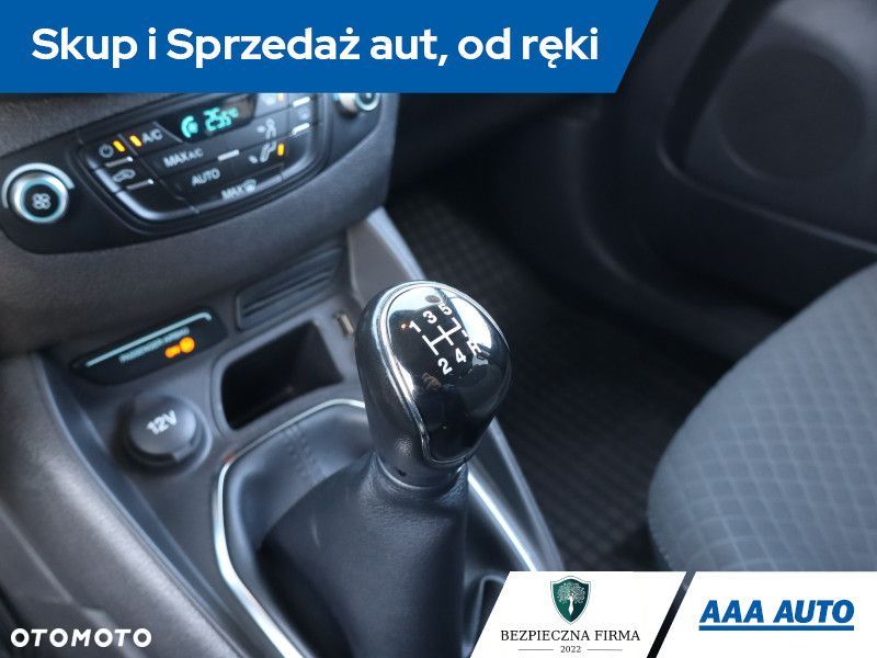 Ford Tourneo Courier - 14