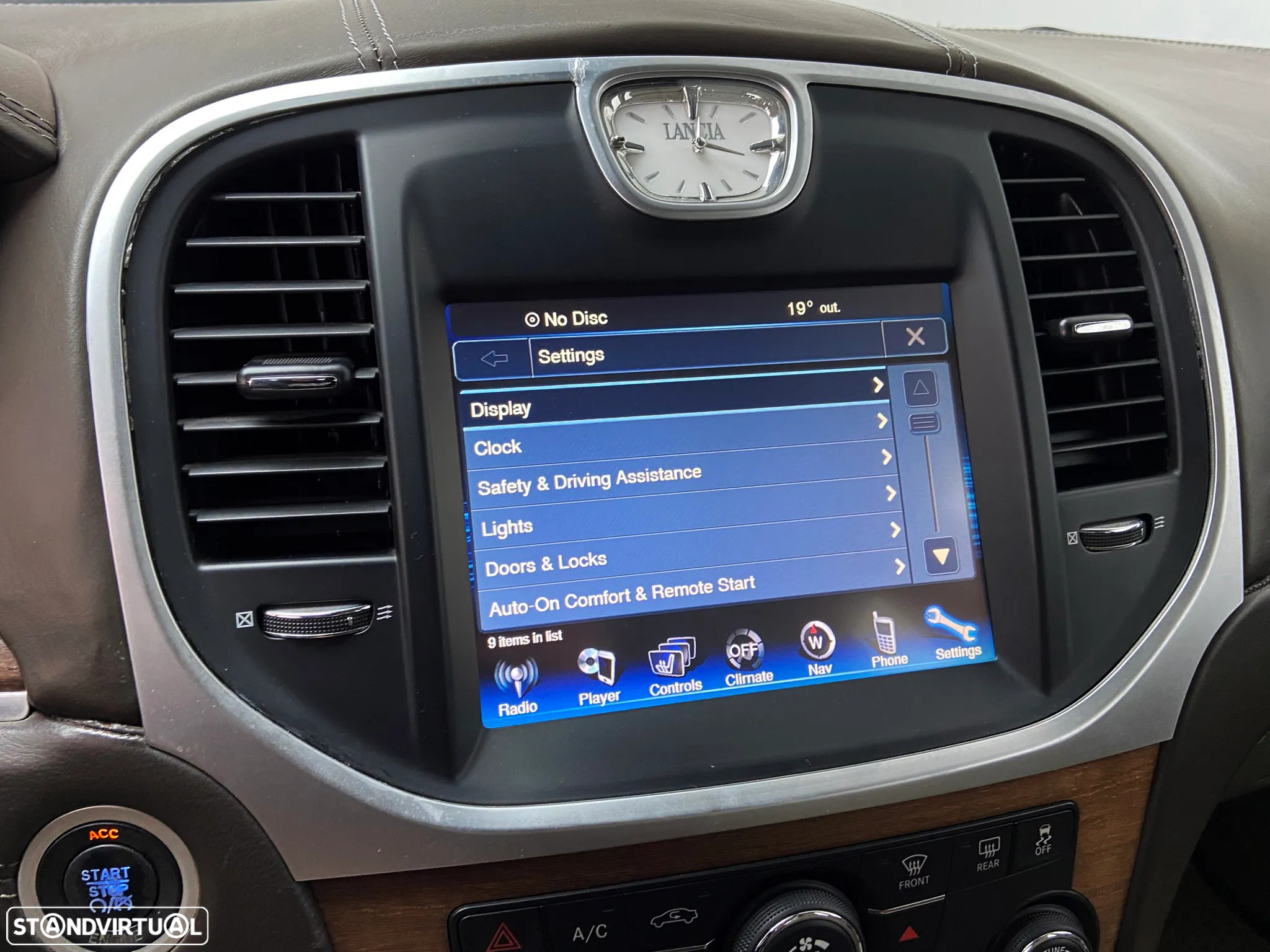 Lancia Thema 3.0 V6 M-Jet Executive - 23