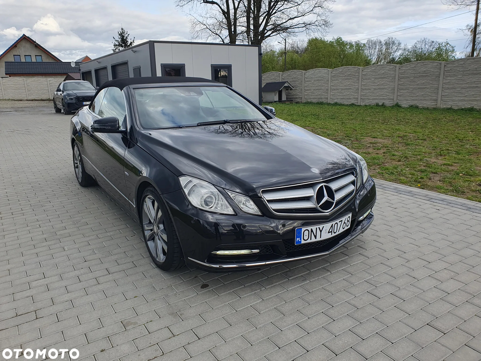 Mercedes-Benz Klasa E 200 Cabrio BlueEFFICIENCY 7G-TRONIC Avantgarde - 30