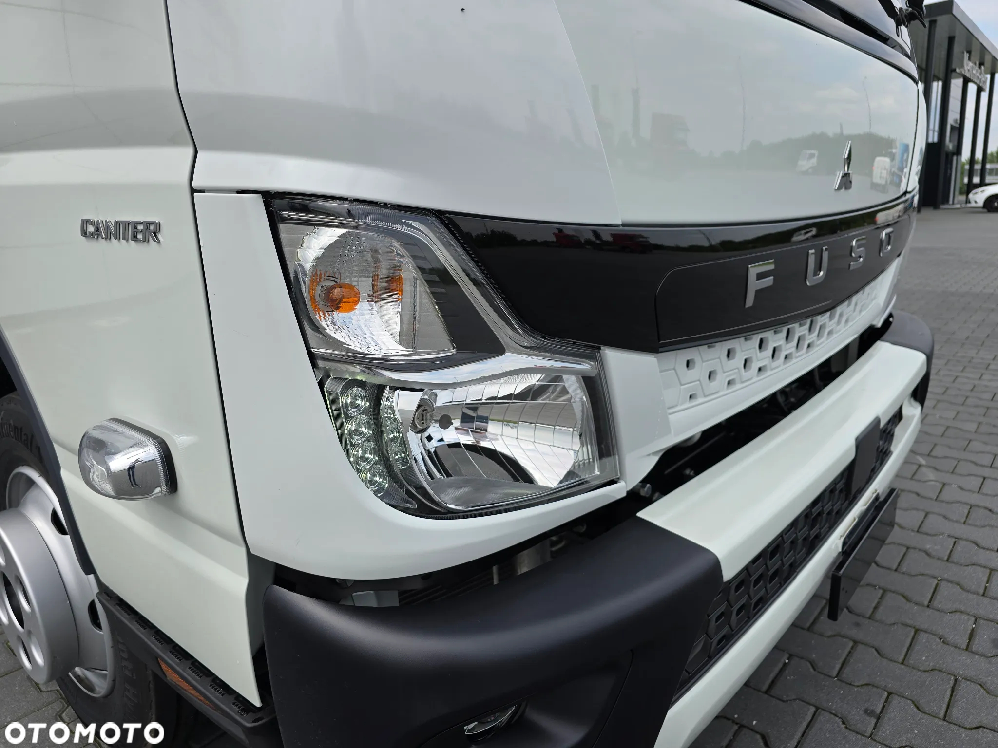FUSO Canter 9C18 - 9