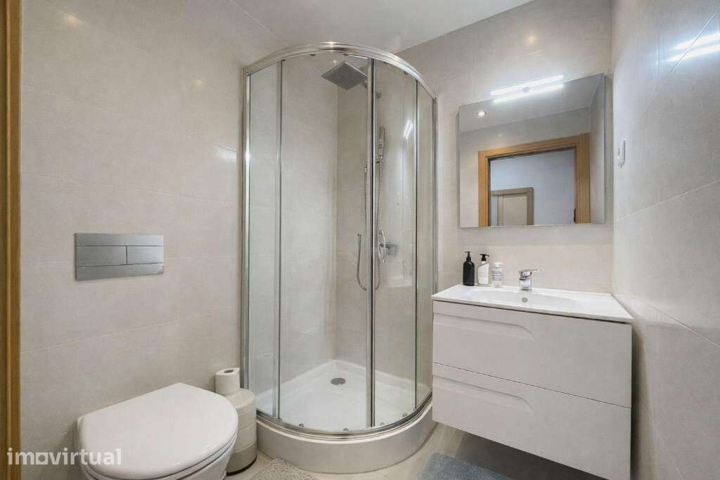 Apartamento T2 com garagem em zona da Quinta da Portela, Coimbra - Grande imagem: 5/10