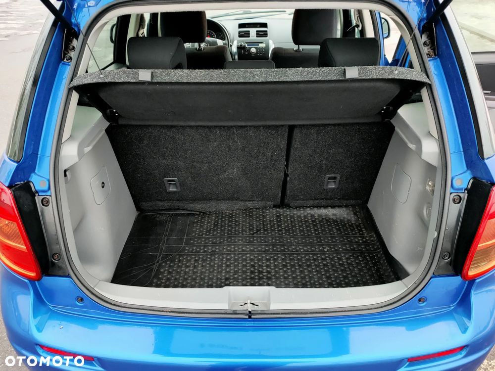 Suzuki SX4 1.6 VVT Streetline 4x2 Club - 20