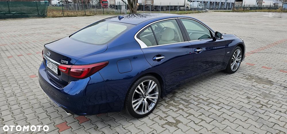 Infiniti Q50 2.0t Sport EU6 - 14