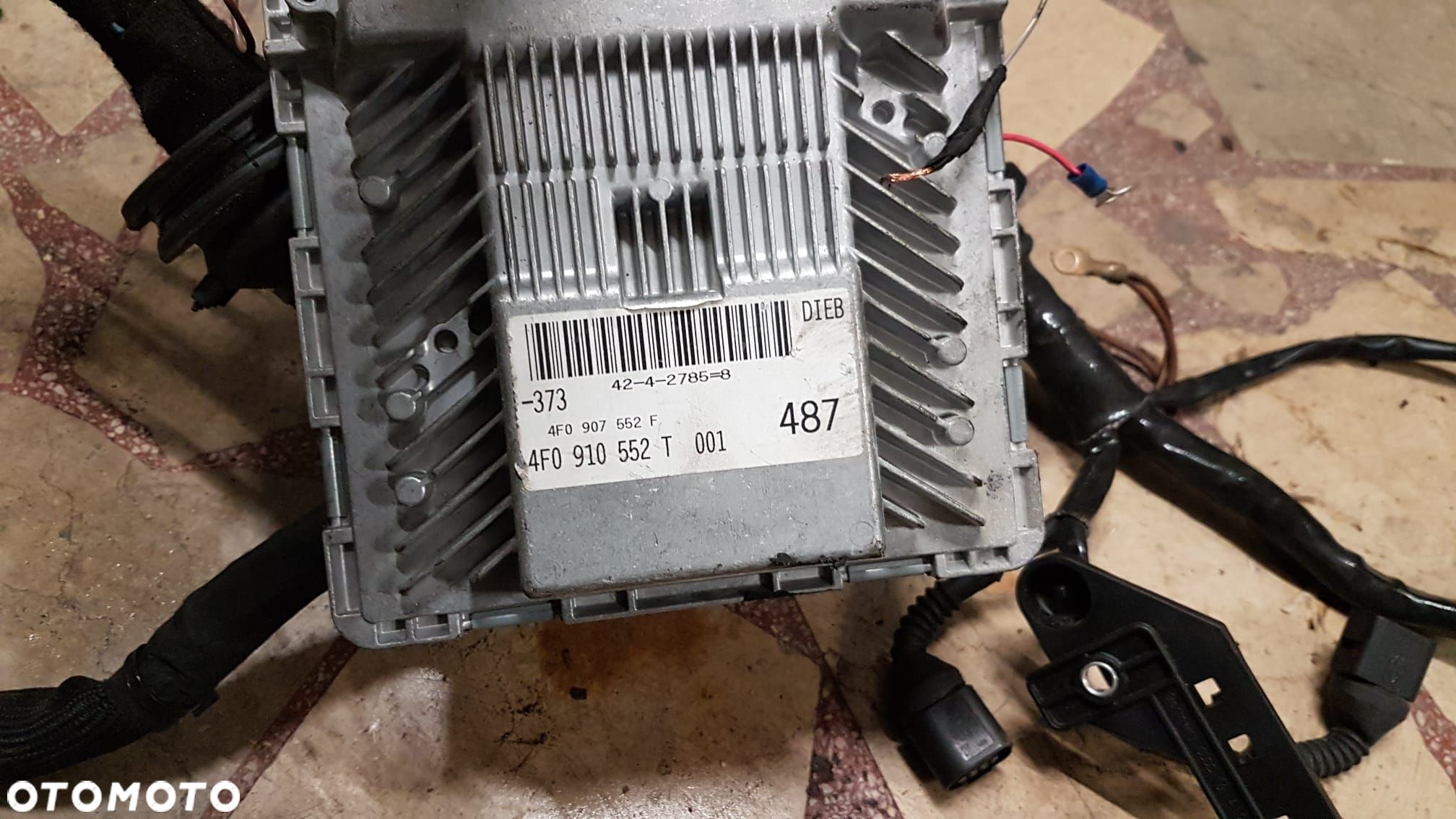 STEROWNIK SILNIKA WIĄZKA  AUDI A6 C6 2.4 BDW 4F0907552F 4F0910552T 5WP45307 - 1