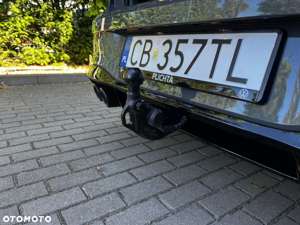 Volkswagen Golf - 10