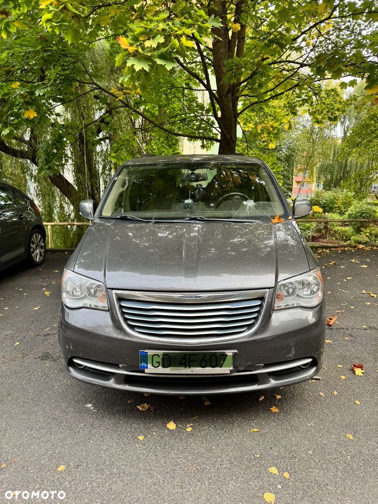 Chrysler Town & Country 3.6 Touring - 1