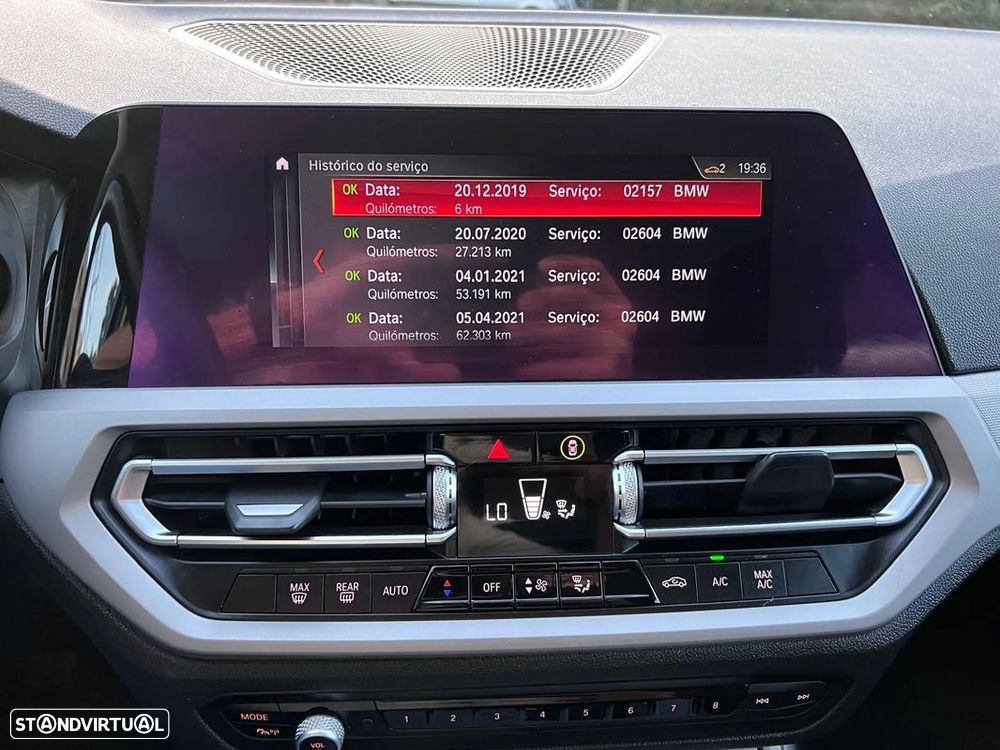 BMW 318 d Touring Line Sport - 25