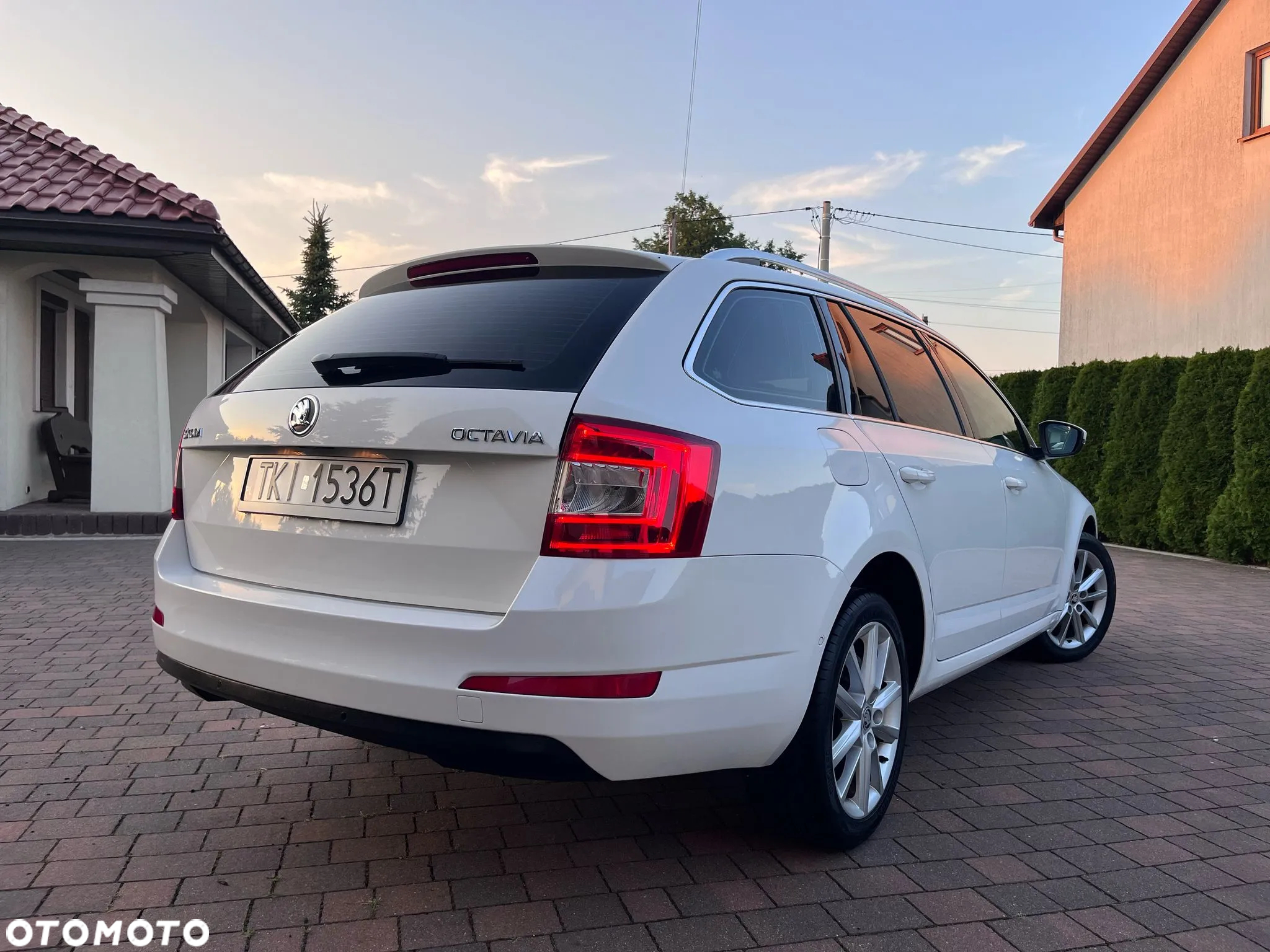 Skoda Octavia 1.4 TSI Edition DSG - 34