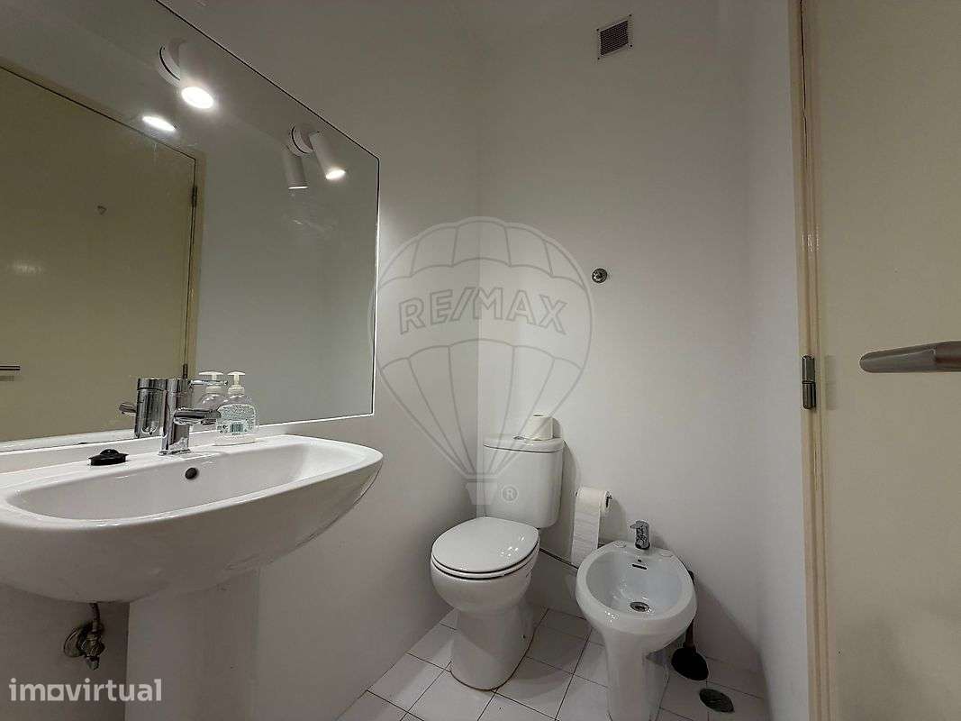 Apartamento T4 para arrendamento - Grande imagem: 4/6