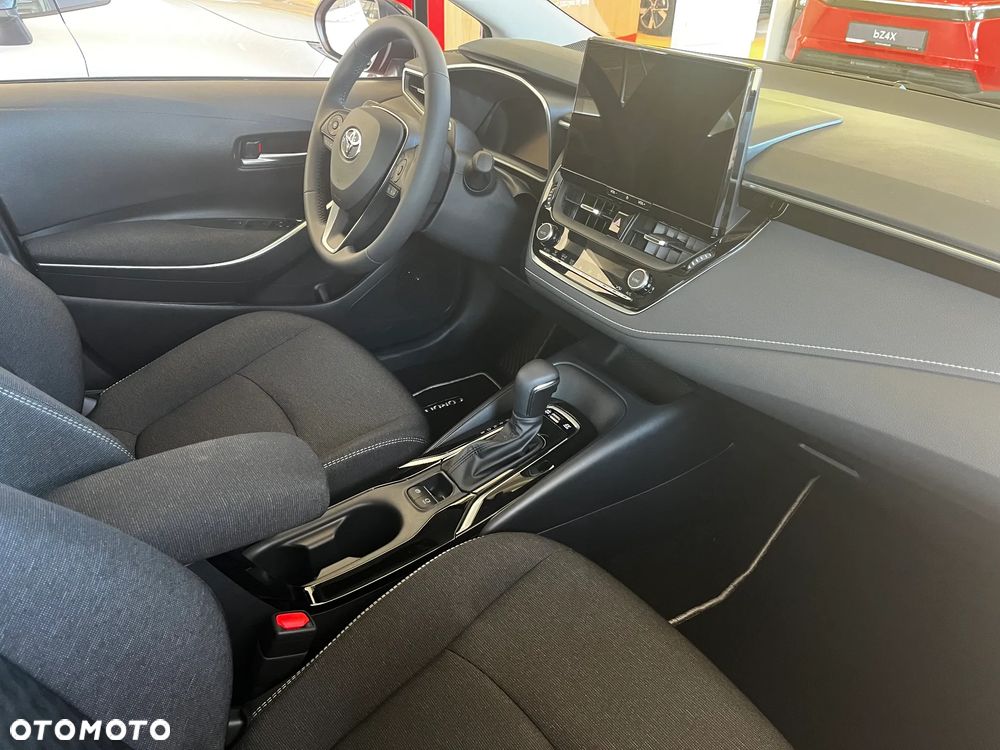 Toyota Corolla - 7