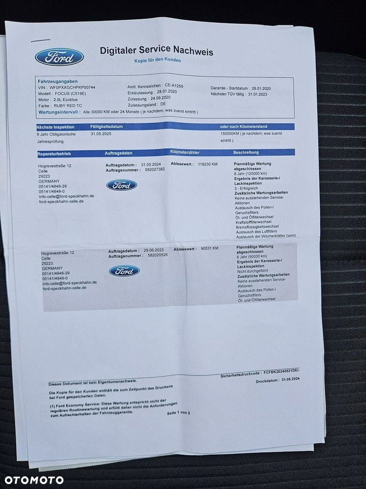 Ford Focus - 36