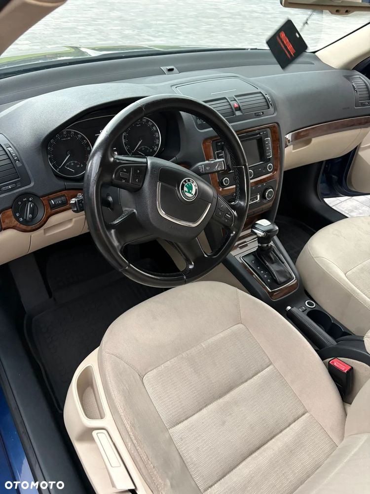 Skoda Octavia 2.0 TDI DPF Ambition DSG - 13