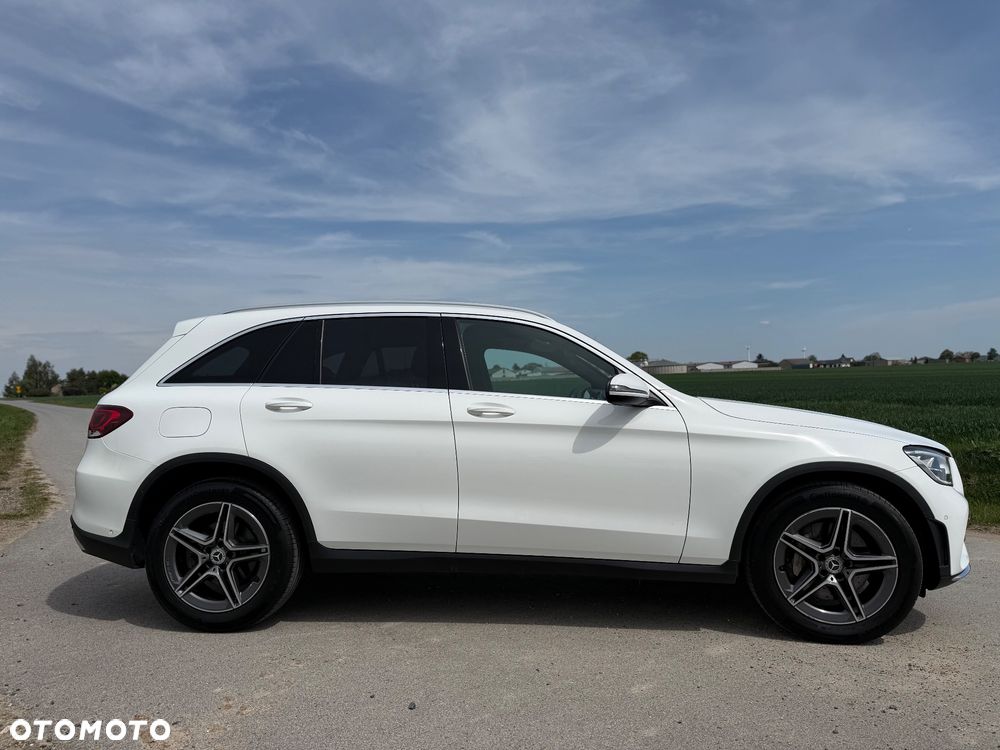 Mercedes-Benz GLC 200 d 4-Matic Business Edition - 4