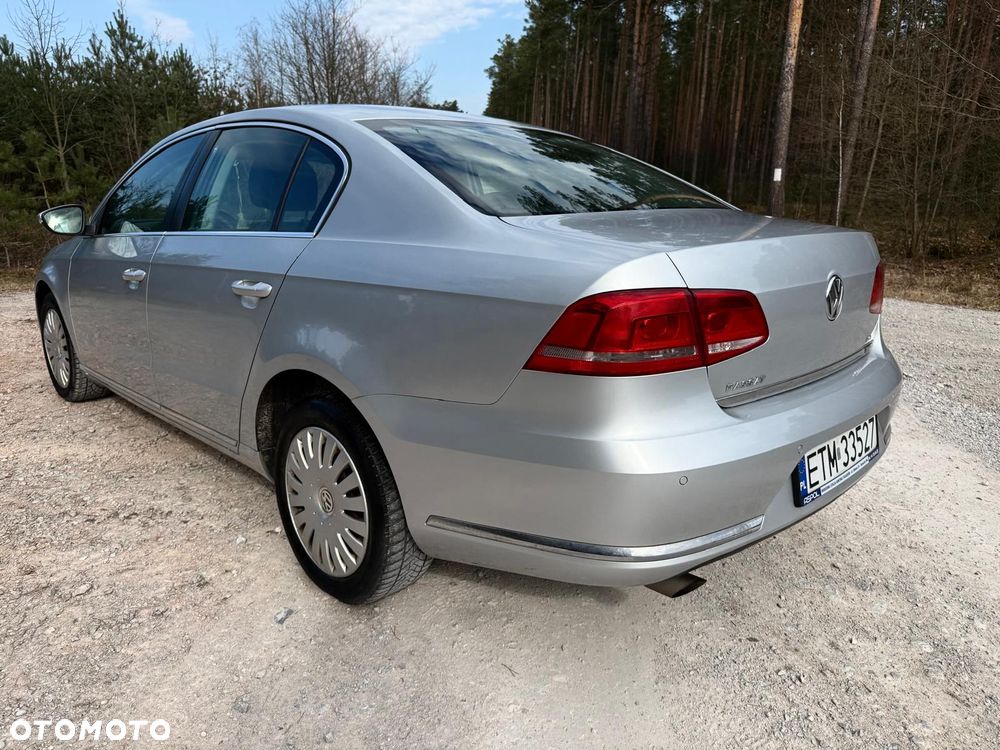Volkswagen Passat 1.4 TSI DSG BlueMotion Technology Highline - 23