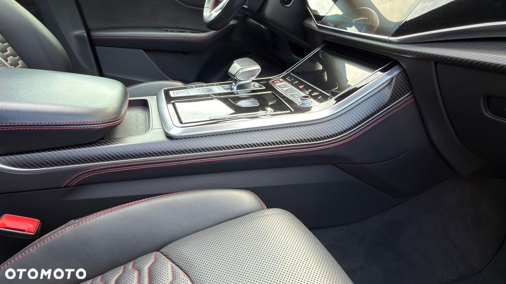 Audi RS Q8 - 23