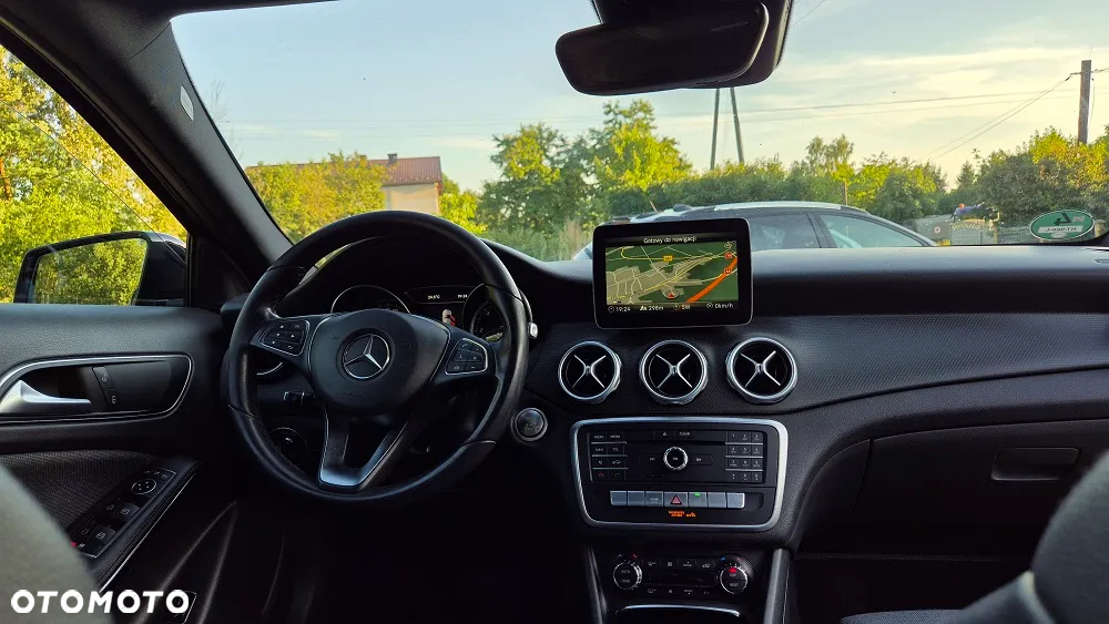 Mercedes-Benz GLA 180 (CDI) d 7G-DCT StreetStyle - 5