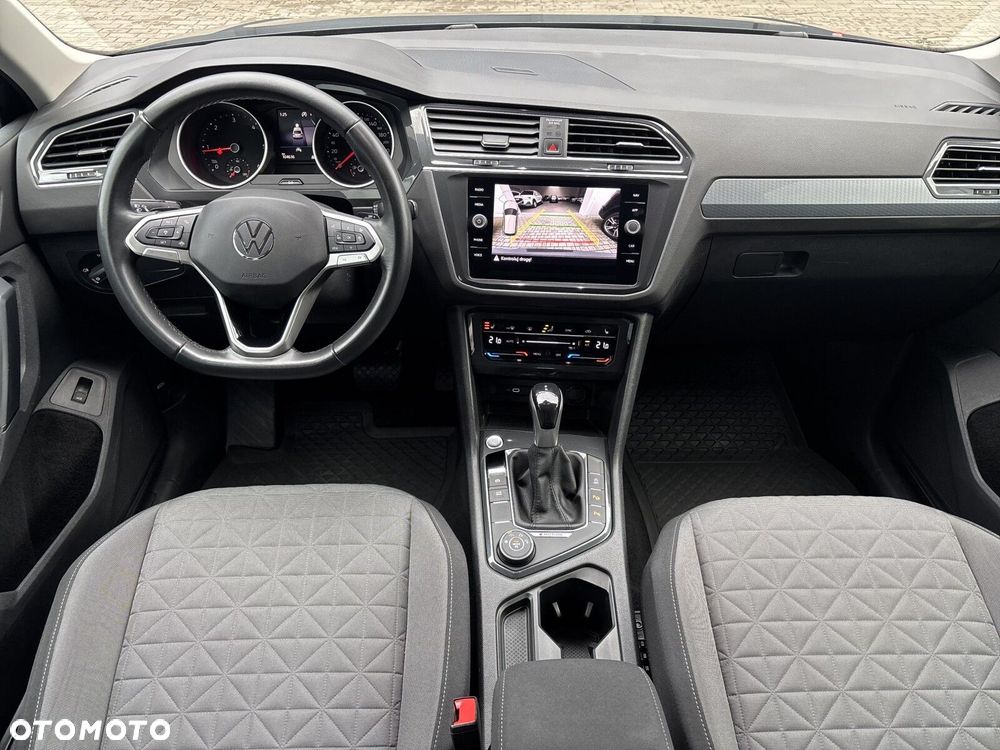 Volkswagen Tiguan 2.0 TDI SCR 4Mot Life DSG - 9