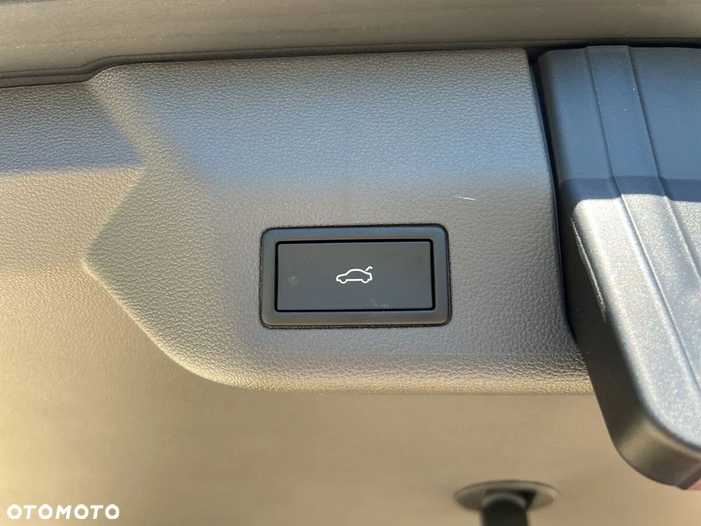 Volkswagen Multivan 2.0 TSI L2 Edition DSG - 34