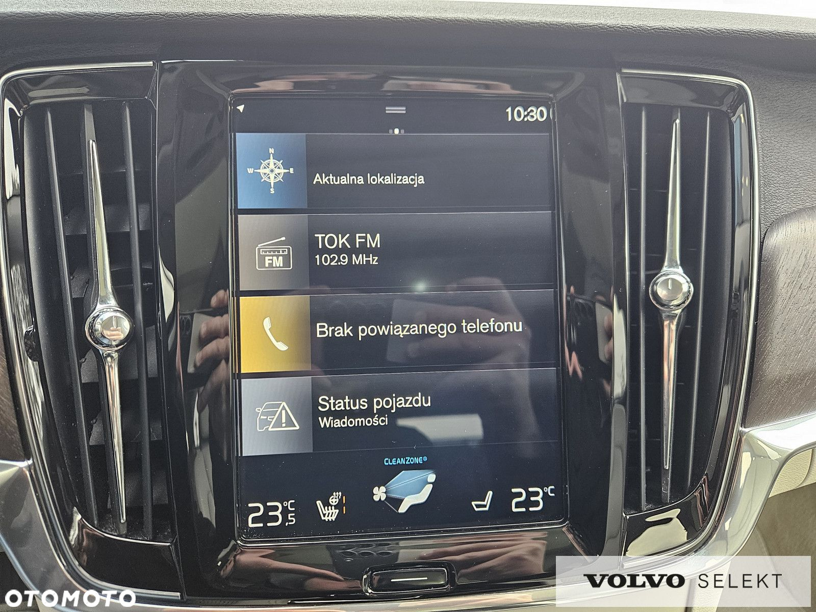 Volvo V90 Cross Country - 14