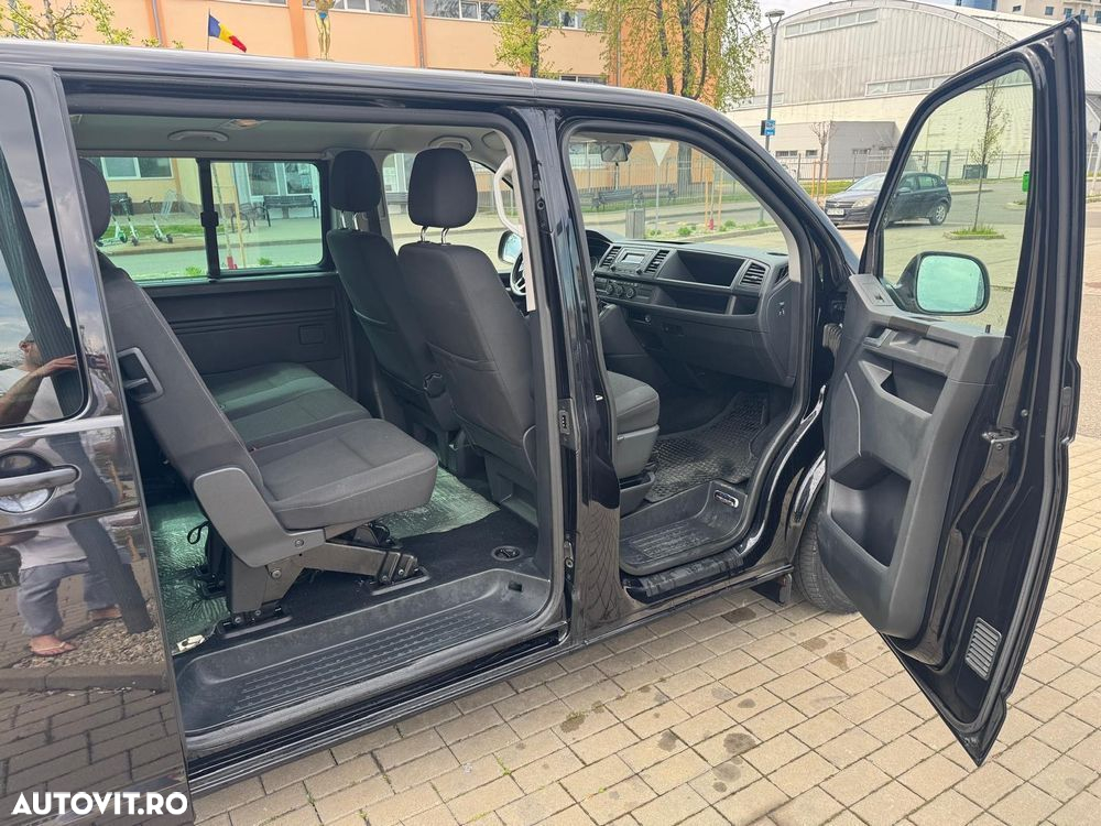 Volkswagen Caravelle - 5