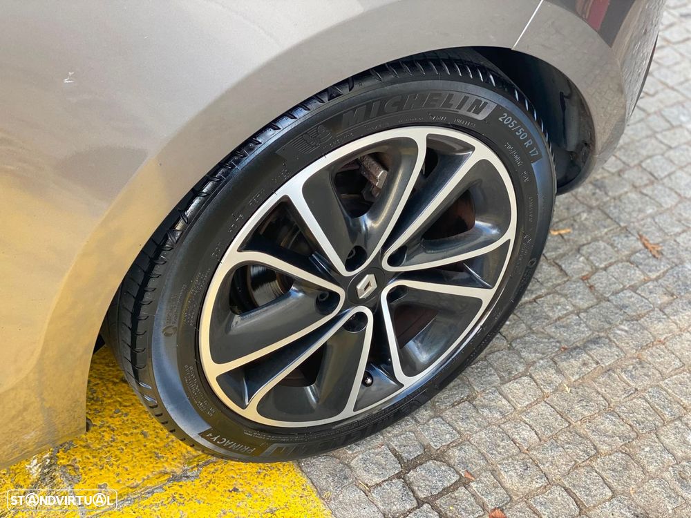 Renault Mégane Coupe 1.5 dCi Dynamique - 10
