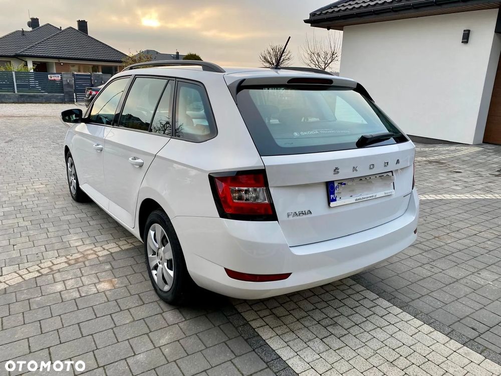 Skoda Fabia 1.0 Ambition - 24