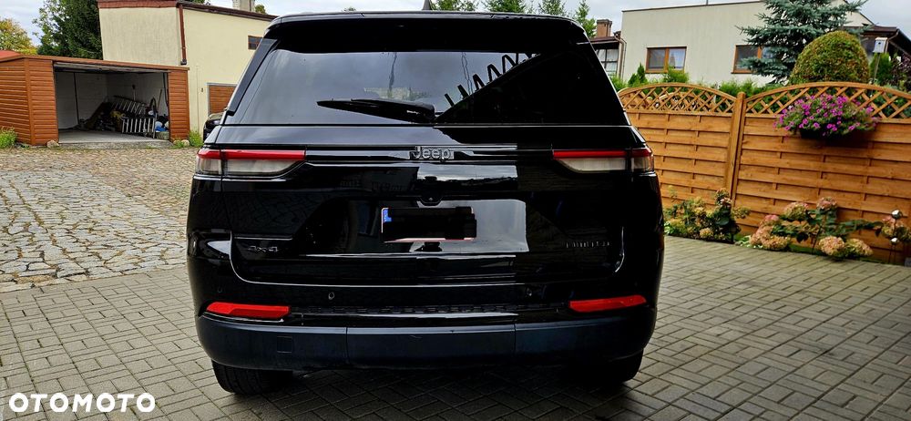 Jeep Grand Cherokee - 8