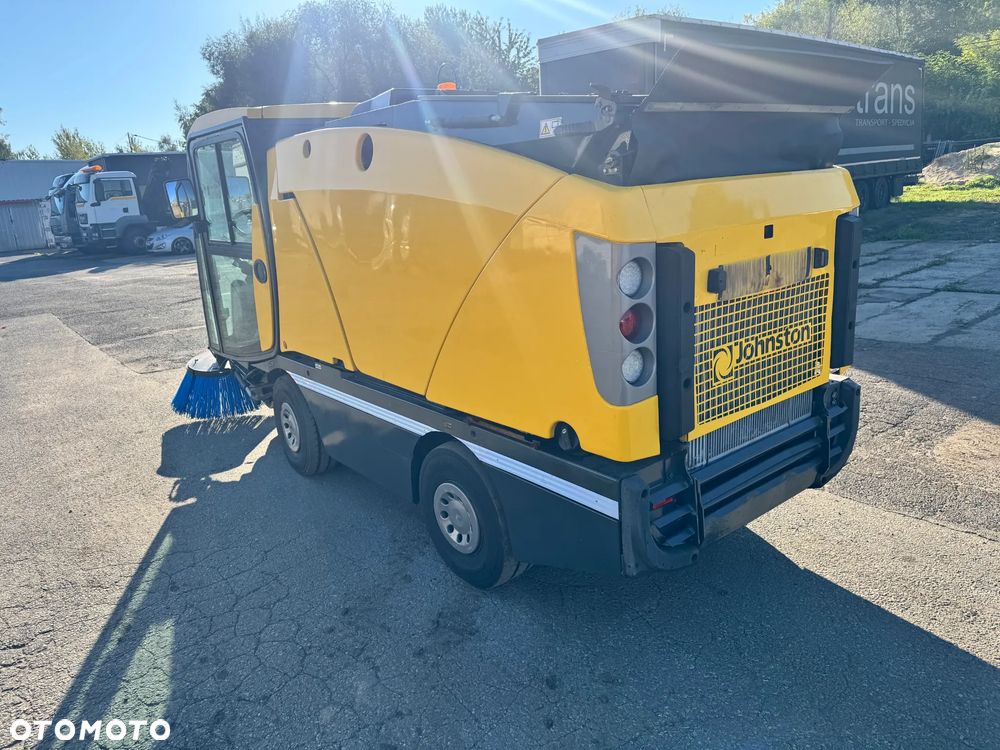 Inny BUCHER C202 - 4