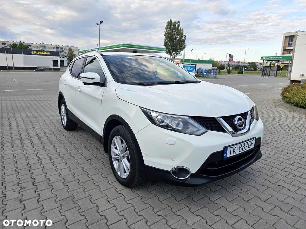 Nissan Qashqai 1.6 DIG-T Tekna - 1