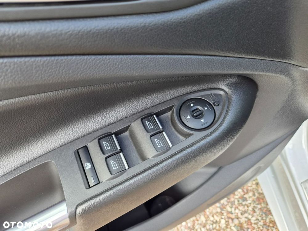 Ford Kuga 2.0 TDCi AWD ST-Line - 11