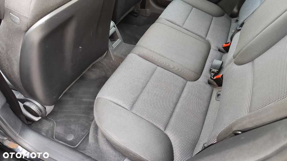 Audi A3 Sportback 2.0 TDI Ambition - 25