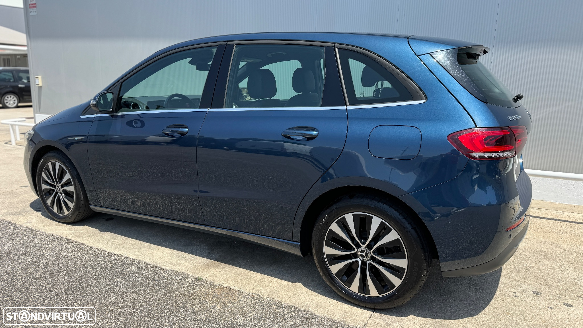 Mercedes-Benz B 250 e Style Plus - 5