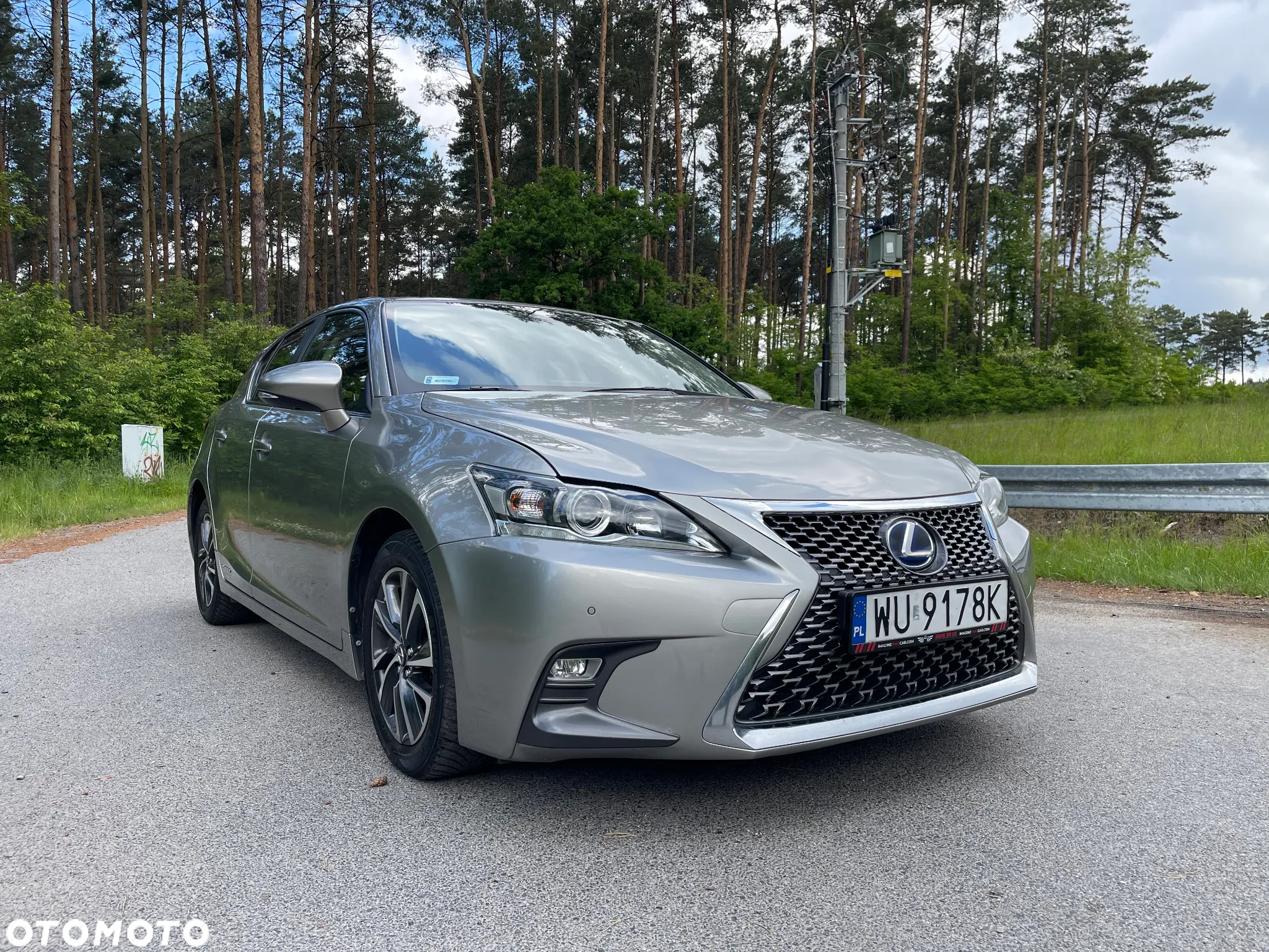 Lexus CT 200h Black - 16