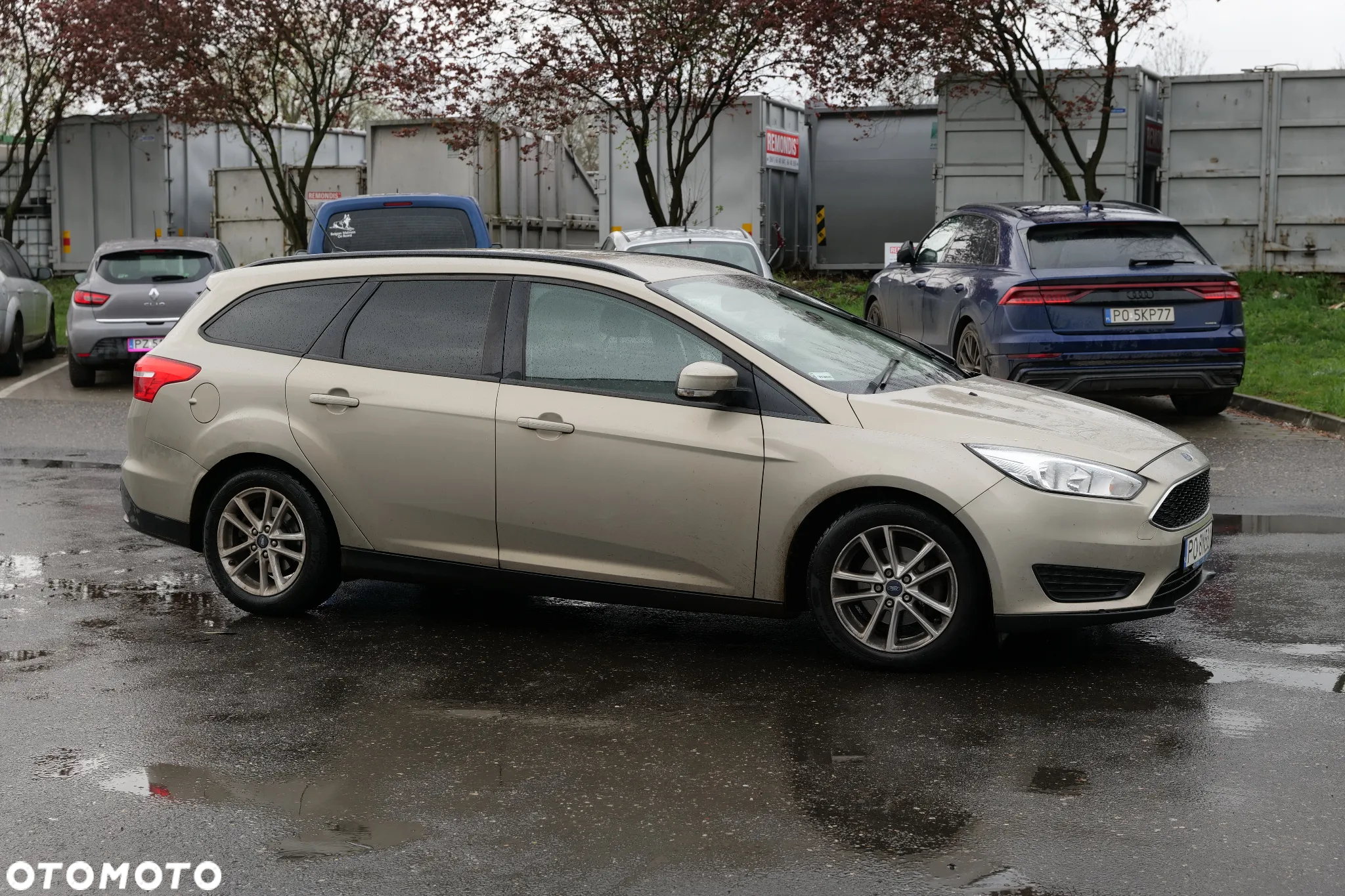 Ford Focus 1.0 EcoBoost Gold X (Trend) - 3
