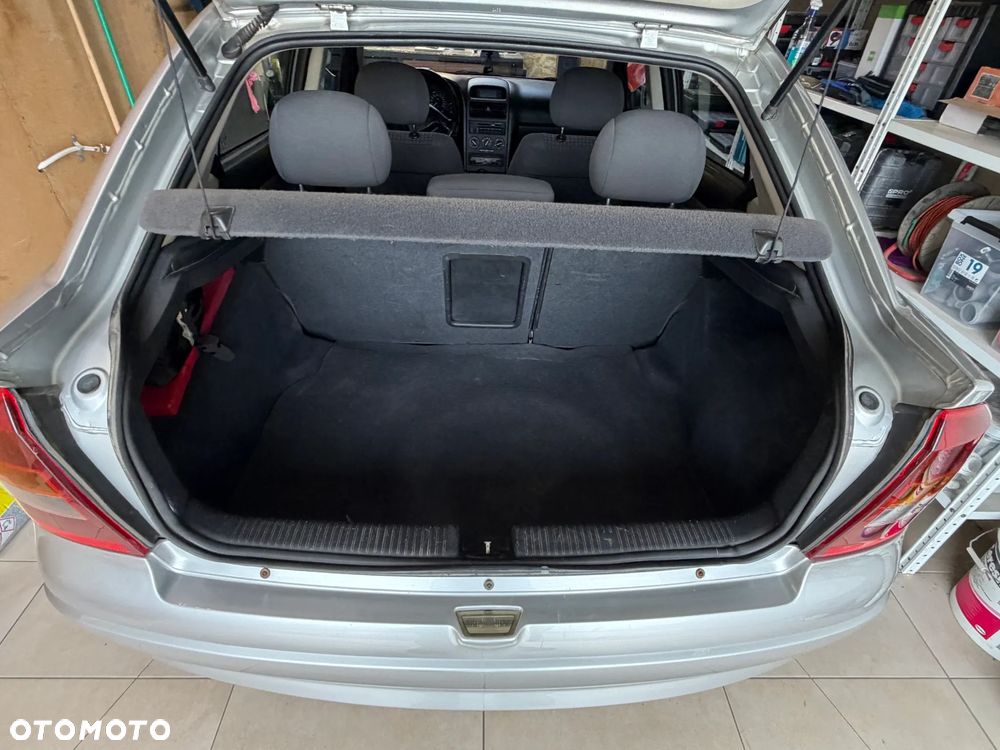 Opel Astra - 14