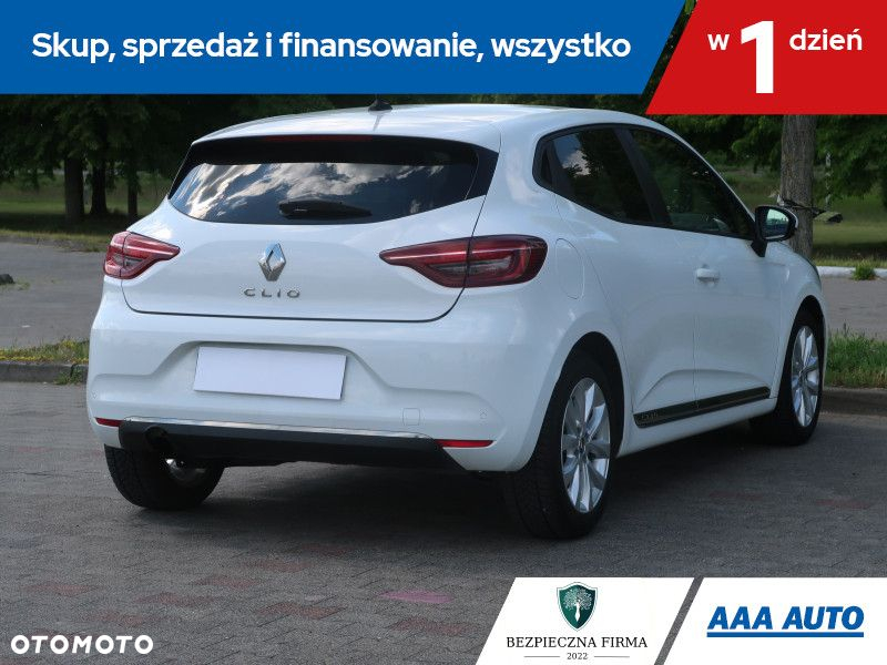 Renault Clio - 6