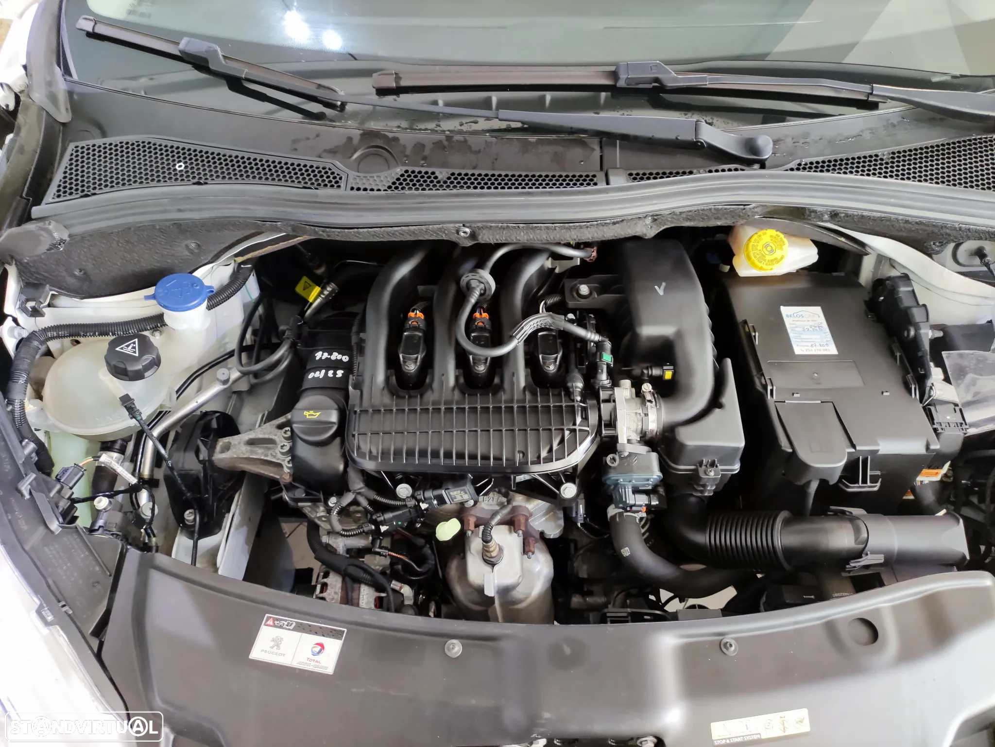 Peugeot 208 PureTech 82 Stop & Start Signature - 26