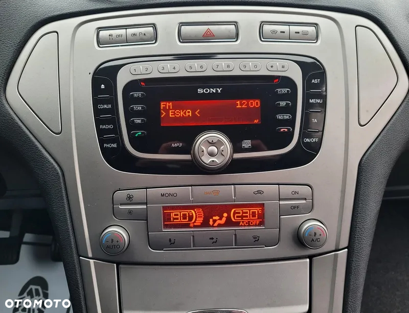 Ford Mondeo - 30