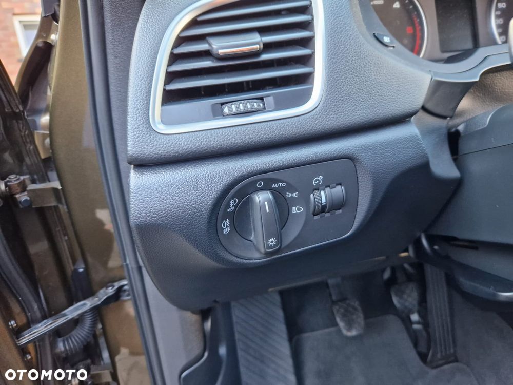 Audi Q3 2.0 TDI - 13