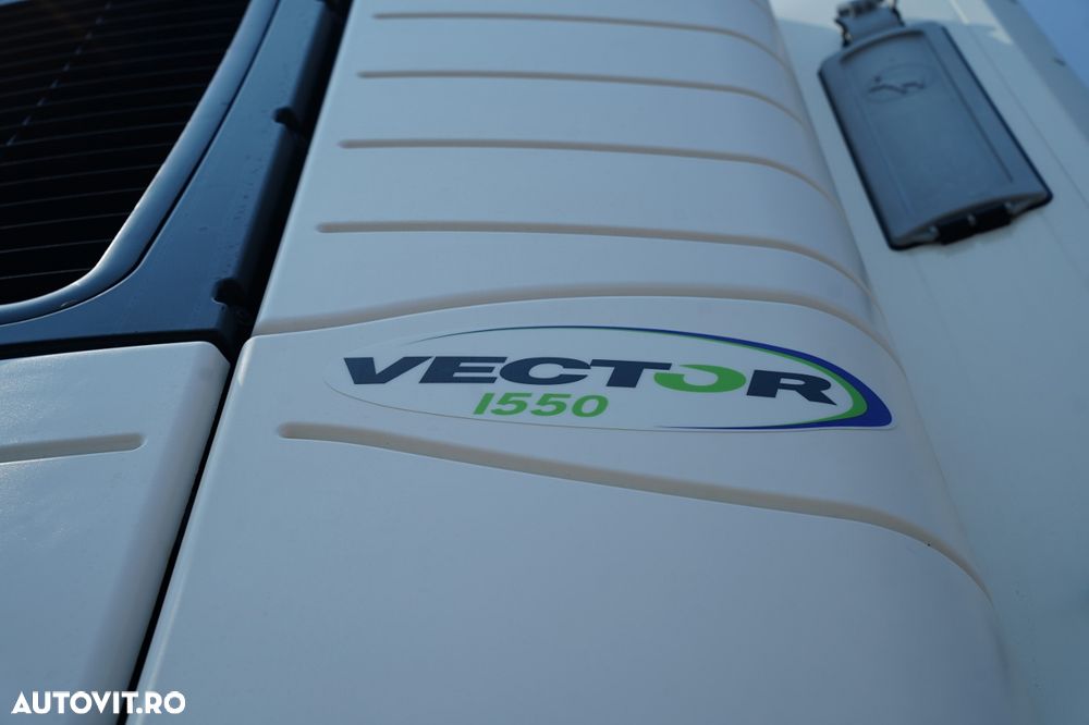 Schmitz Cargobull / REFRIGERAT / VECTOR 1550 / TRANSPALET / AXĂ RIDICATĂ / 2026 / - 31