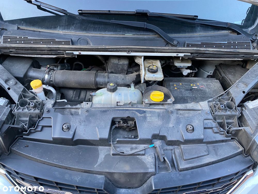 Renault TRAFIC L1 H1  120 koni 2.0 dci - 26