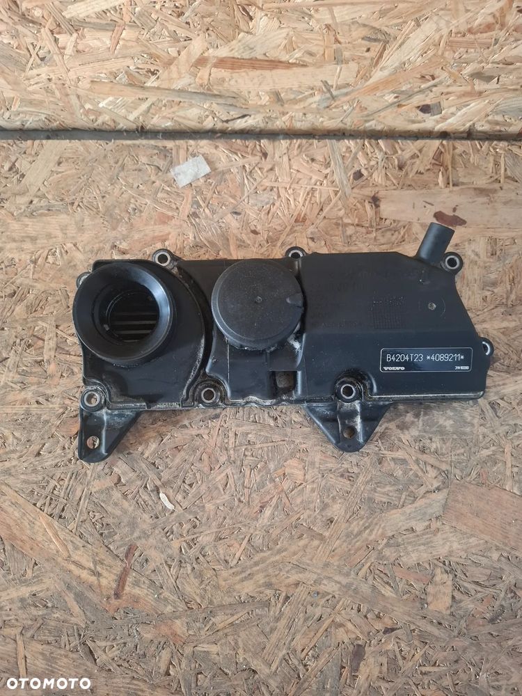 Volvo XC60 II odma pokrywa zaworów 32140004 - 1