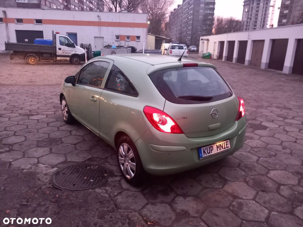 Opel Corsa 1.2 16V Silverline Easytronic - 2