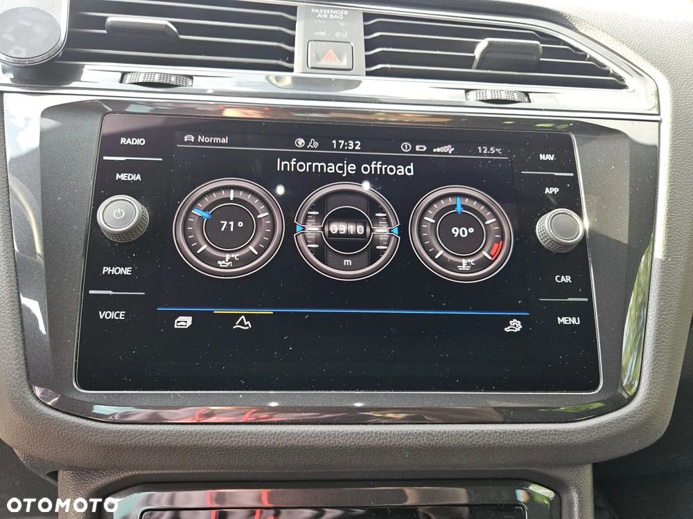 Volkswagen Tiguan 2.0 TDI SCR 4Mot R-Line DSG - 11