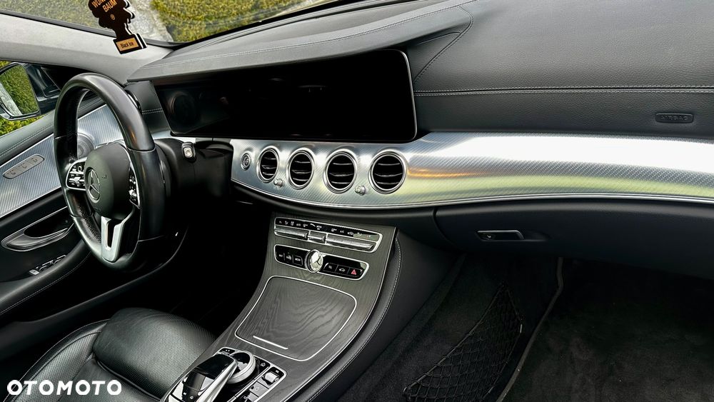 Mercedes-Benz Klasa E - 15